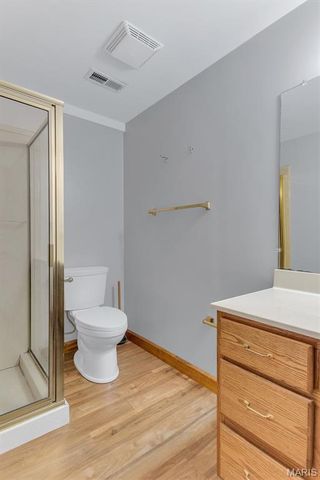 390 Portsmouth Drive, St Charles, MO 63303