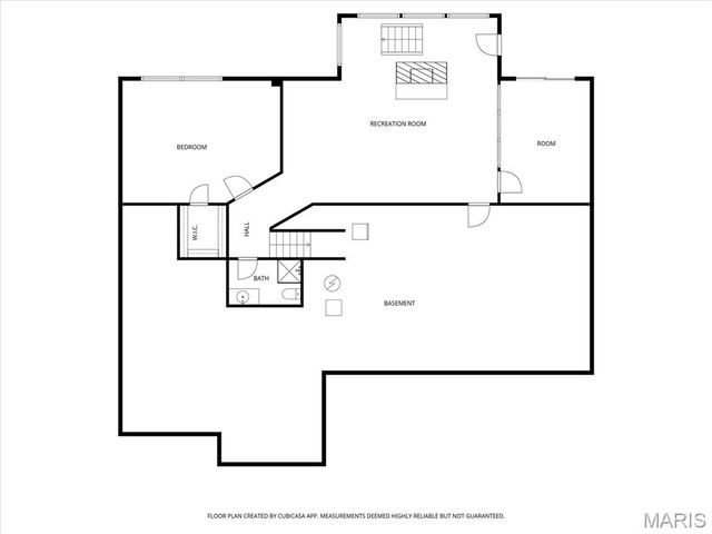 390 Portsmouth Drive, St Charles, MO 63303