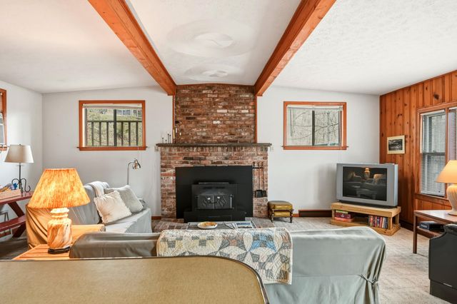 4443 Frazier RD, Radford, VA 24141