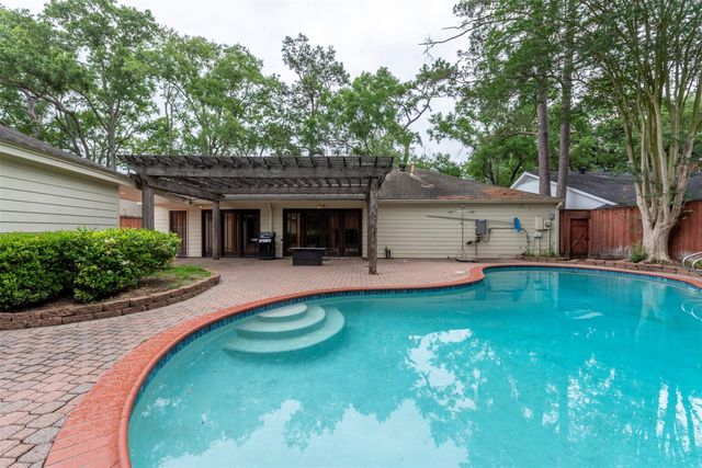 10007 Cedar Creek Drive, Houston, TX 77042