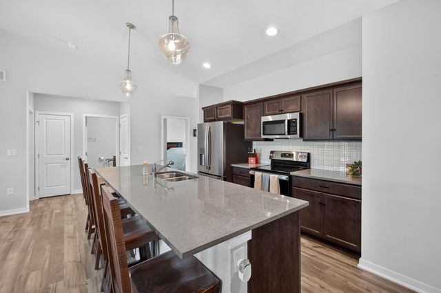 6705 NE 12th Court, Des Moines, IA 50313