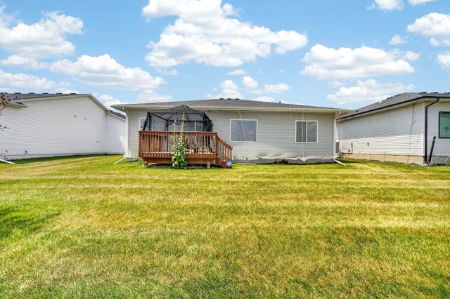 6705 NE 12th Court, Des Moines, IA 50313