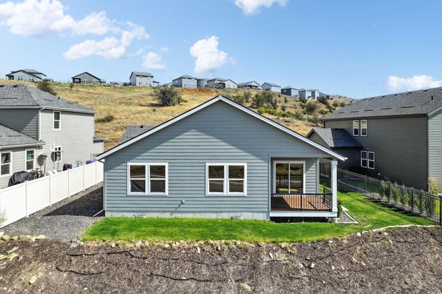 20629 E Valley Vista Dr, Liberty Lake, WA 99016