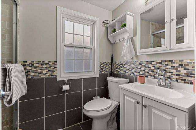 23470 Fordson Drive, Dearborn, MI 48124