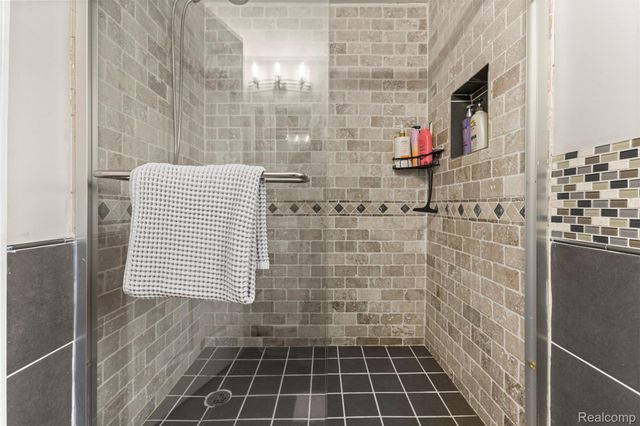 23470 Fordson Drive, Dearborn, MI 48124