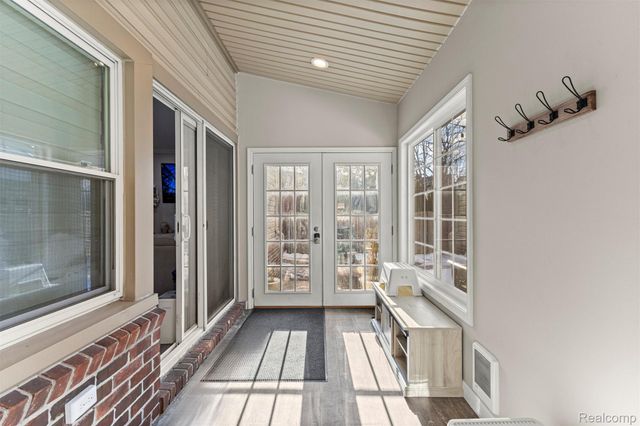 23470 Fordson Drive, Dearborn, MI 48124