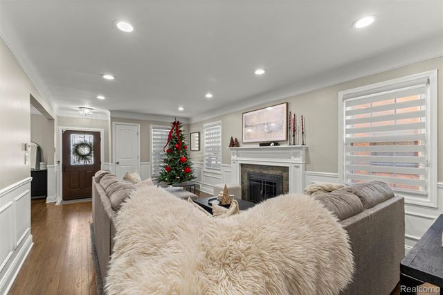 23470 Fordson Drive, Dearborn, MI 48124