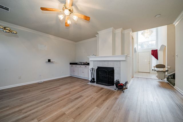 805 Elm Falls Place, Mesquite, TX 75181