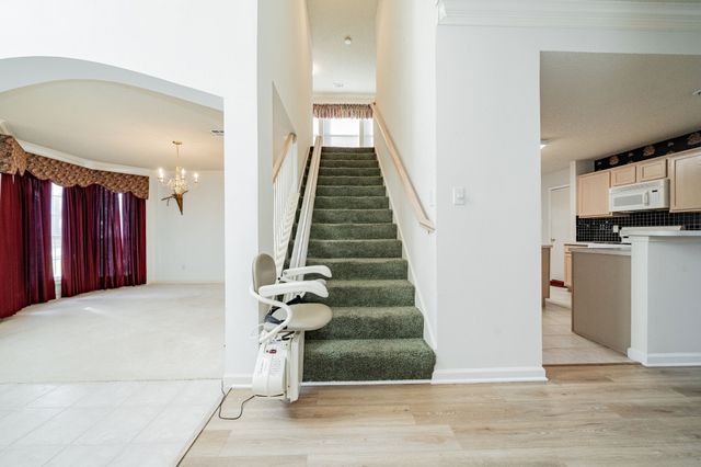 805 Elm Falls Place, Mesquite, TX 75181