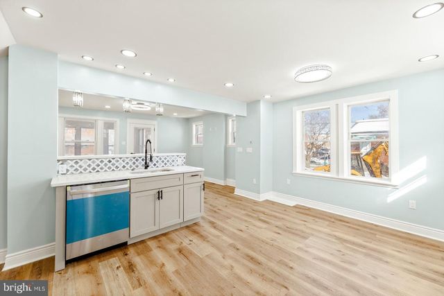 6059 LAWNDALE AVE, Philadelphia, PA 19111