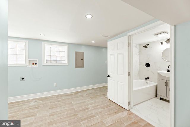 6059 LAWNDALE AVE, Philadelphia, PA 19111