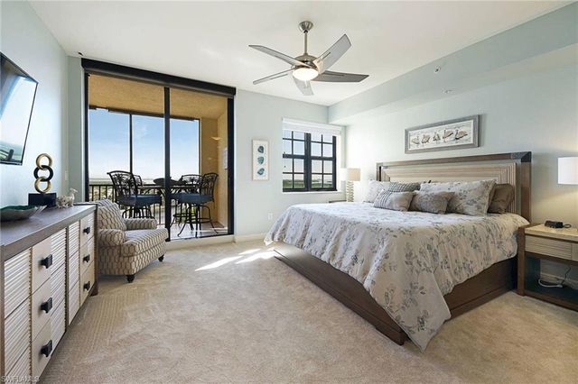 5781 Cape Harbour DR 1102, Cape Coral, FL 33914