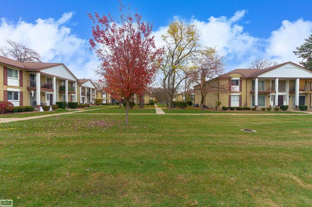 29200 Gloede Street, Warren, MI 48088