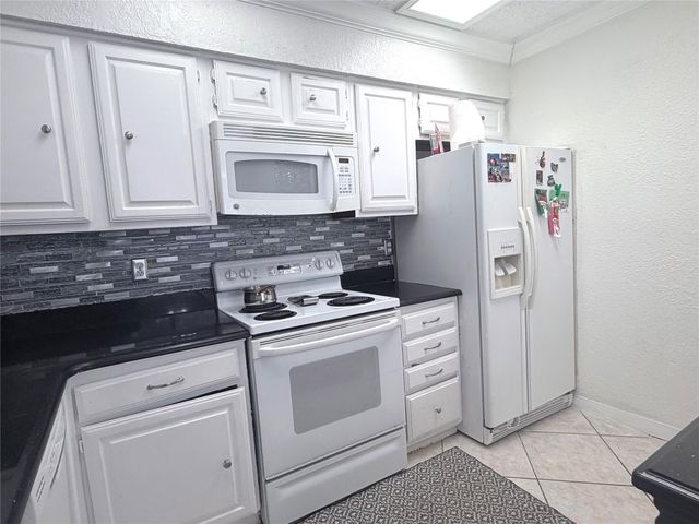 1108 Harwell Drive 1714, Arlington, TX 76011