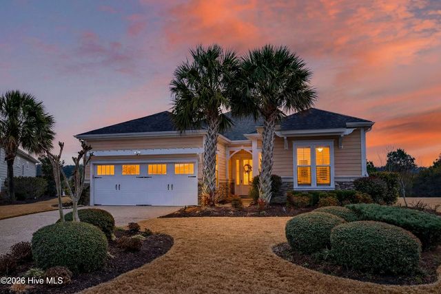 8290 Cabana Court NE, Leland, NC 28451