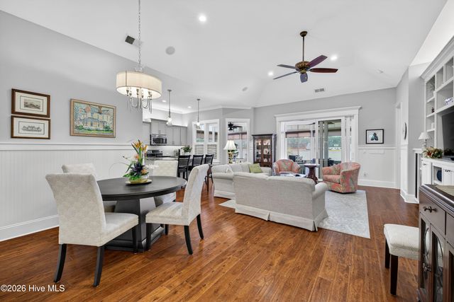 8290 Cabana Court NE, Leland, NC 28451