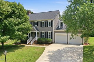 2506 Ashley Place, Burlington, NC 27215