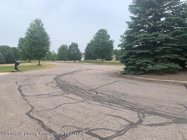 2843 Trillium Creek Way, St. Johns, MI 48879