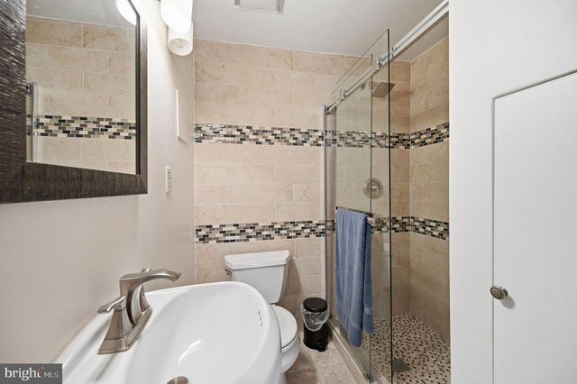 1508 WOODBINE ST, Alexandria, VA 22302