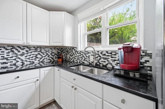 1508 WOODBINE ST, Alexandria, VA 22302