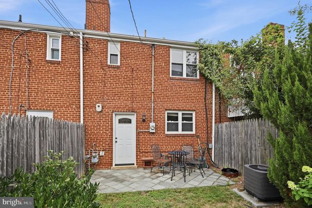 1508 WOODBINE ST, Alexandria, VA 22302