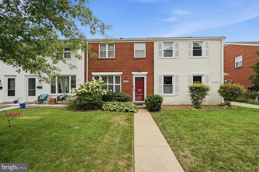 1508 WOODBINE ST, Alexandria, VA 22302