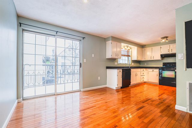 90 East Ridge Road, Merrimack, NH 03054