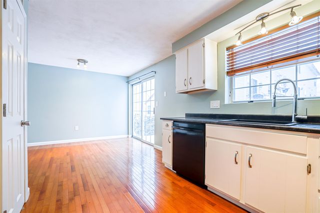 90 East Ridge Road, Merrimack, NH 03054