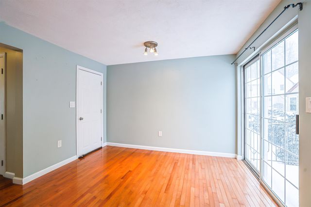 90 East Ridge Road, Merrimack, NH 03054