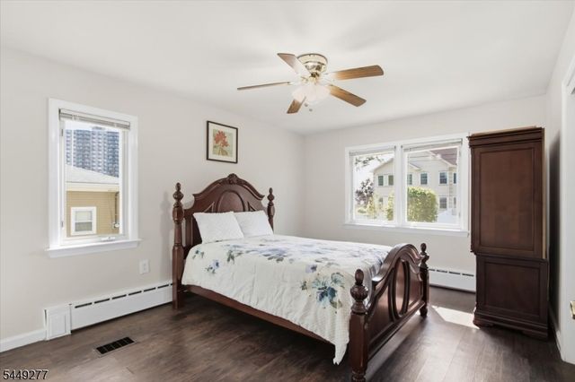 36 Oakland Ave, Franklin Twp., NJ 08873