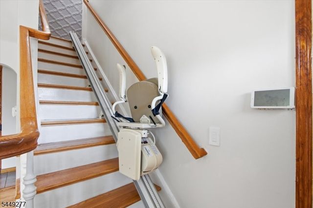 36 Oakland Ave, Franklin Twp., NJ 08873