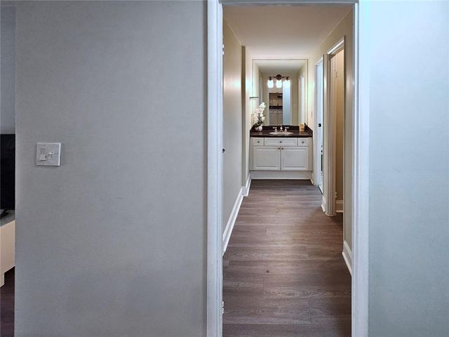 2479 Peachtree Road Road NE 611, Atlanta, GA 30305