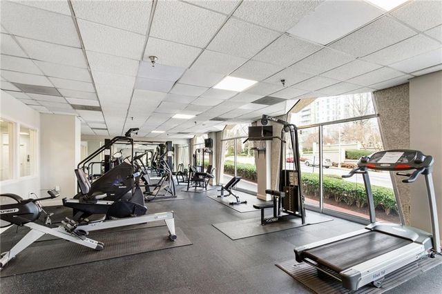2479 Peachtree Road Road NE 611, Atlanta, GA 30305