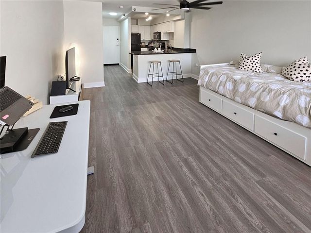 2479 Peachtree Road Road NE 611, Atlanta, GA 30305