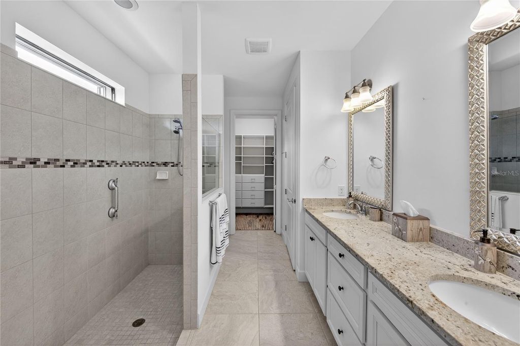 Image 22 of property listing at 17114 SEAFORD WAY, Bradenton, FL 34202