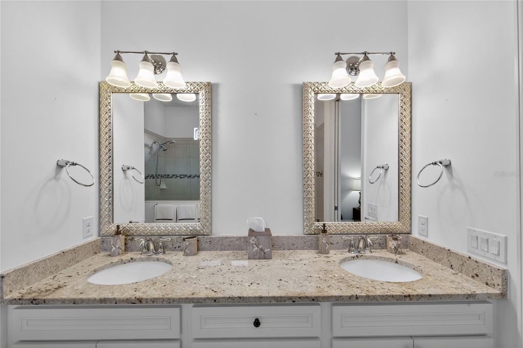 Image 25 of property listing at 17114 SEAFORD WAY, Bradenton, FL 34202