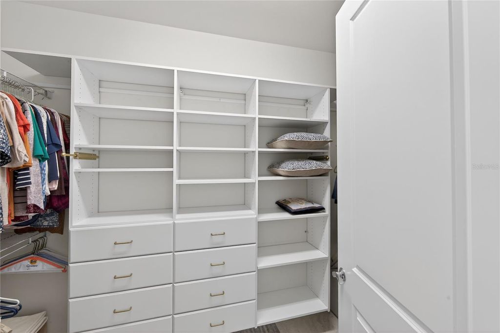 Image 26 of property listing at 17114 SEAFORD WAY, Bradenton, FL 34202