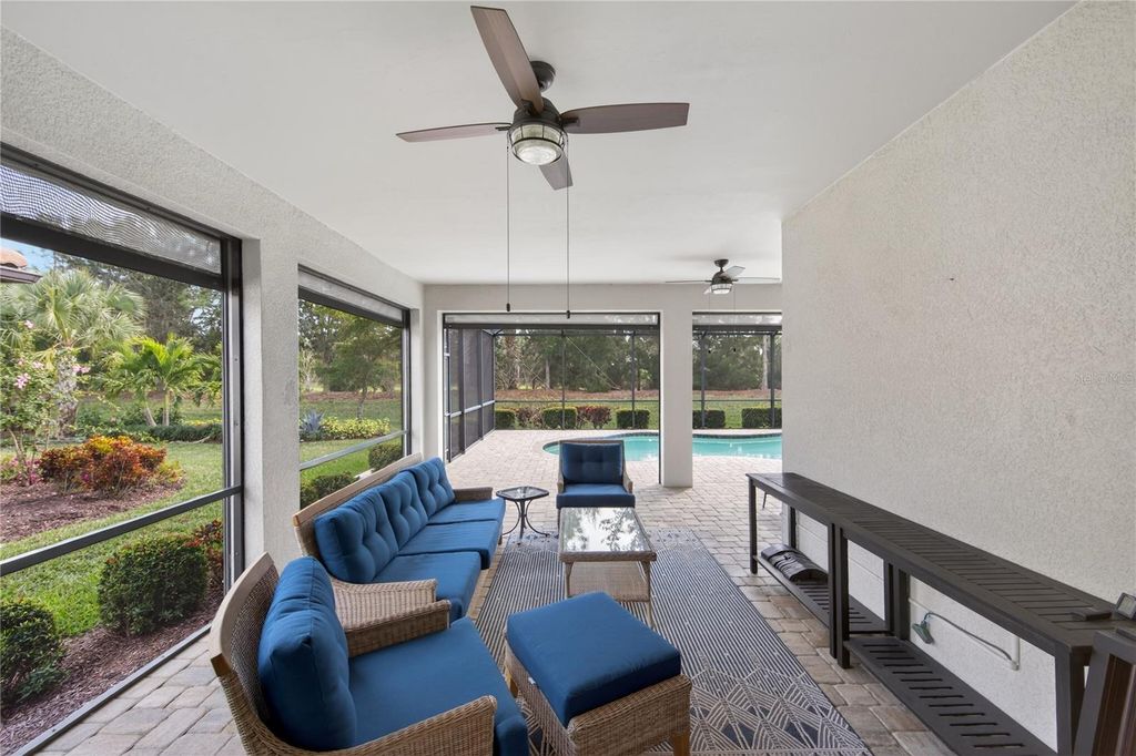 Image 32 of property listing at 17114 SEAFORD WAY, Bradenton, FL 34202