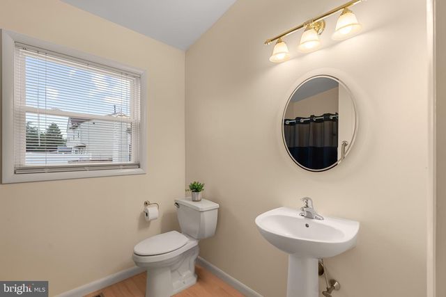 1 TENBY, Marlton, NJ 08053