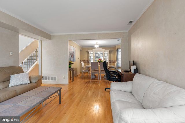 1 TENBY, Marlton, NJ 08053