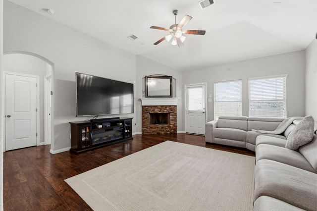 3710 Arbor Trails Drive, Humble, TX 77338