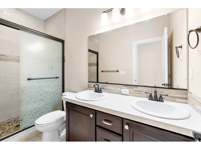 11379 Nw ODEON Ln, Portland, OR 97229