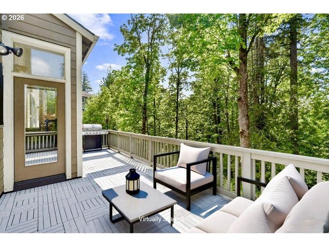 11379 Nw ODEON Ln, Portland, OR 97229