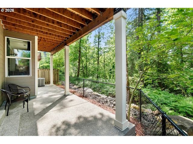 11379 Nw ODEON Ln, Portland, OR 97229