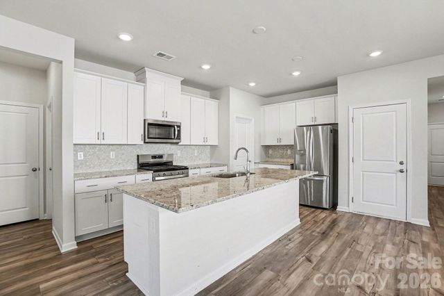 310 Olympia Way, York, SC 29745