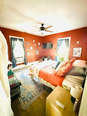520 SE Riverside Drive, Evansville, IN 47713