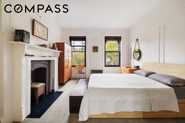 288 A Vanderbilt Avenue, New York City, NY 11205