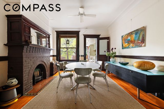 288 A Vanderbilt Avenue, New York City, NY 11205