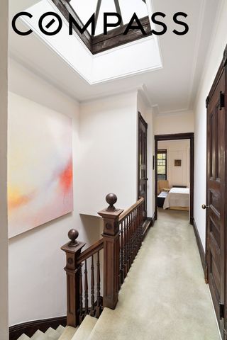 288 A Vanderbilt Avenue, New York City, NY 11205