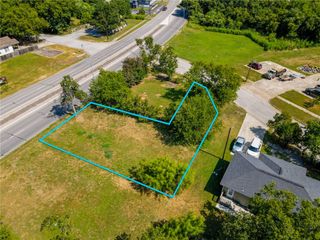 905 North Texas Avenue, Bryan, TX 77803